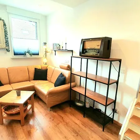 Frankes Sleep Apartment, 6 Einzelbetten * Velbert