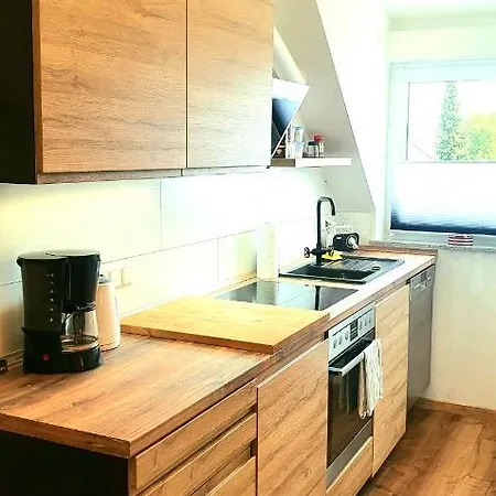 Frankes Sleep Apartment, 6 Einzelbetten *