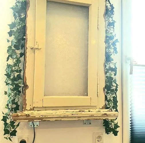 Frankes Sleep Apartment, 6 Einzelbetten Appartamento Velbert