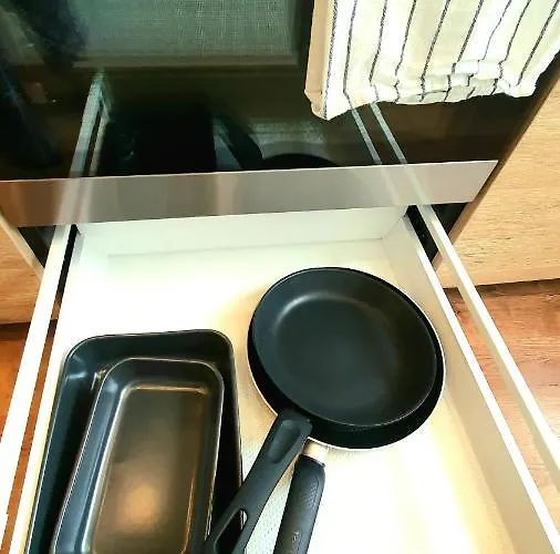 Frankes Sleep Apartment, 6 Einzelbetten Appartamento Velbert